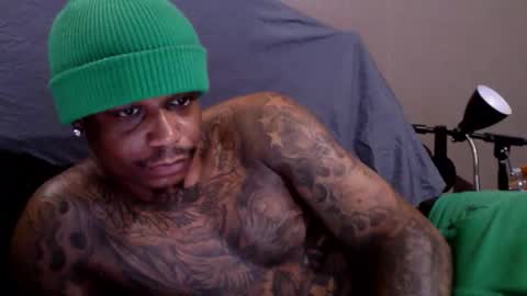 Snapshot of rickavelli chatting on 11.30.25 Rick online show from 11.30.25