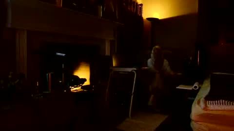 PINK HOLE TWINK online show from 04.03.26