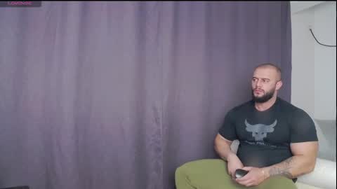 rickymiami1 online show from 11.18.25