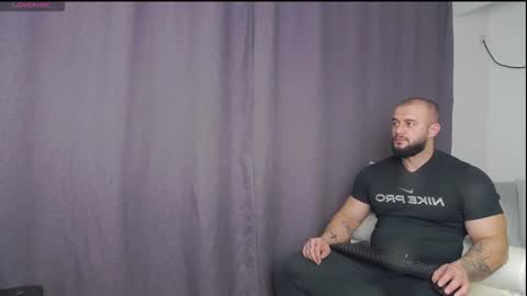 rickymiami1 online show from 11.24.25