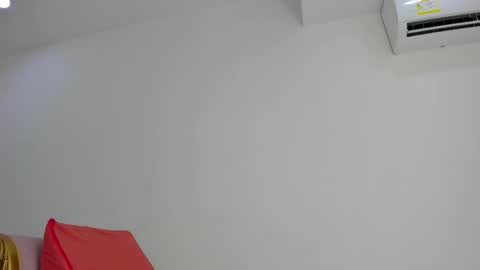 Snapshot of rihanna_abiodun chatting on 05.13.26 Rihanna Abiodun online show from 05.13.26