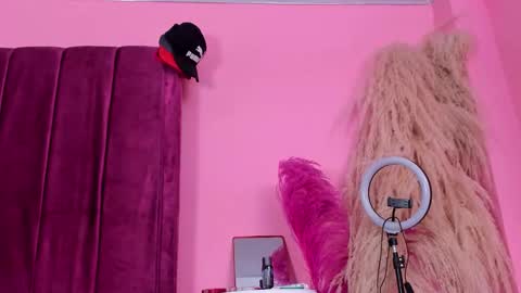 Snapshot of rihanna_hotx chatting on 09.26.25 Rihanna hotx online show from 09.26.25