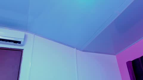 Snapshot of rihanna_hotx chatting on 09.28.25 Rihanna hotx online show from 09.28.25