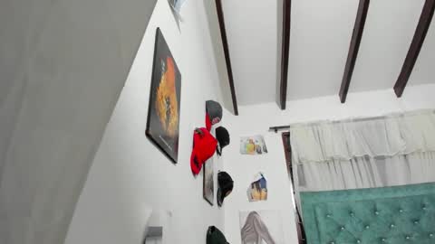 Rihanna hotx online show from 02.25.26