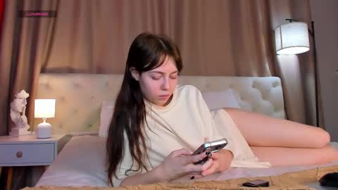 rihanna_walker online show from 10.18.25