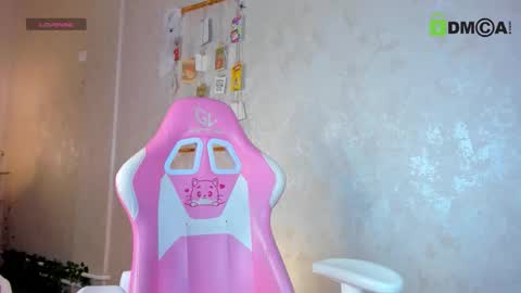 rihanna_walker online show from 11.21.25