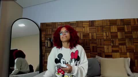 Sara online show from 12.18.25