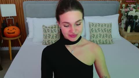 Rihanna online show from 10.26.25