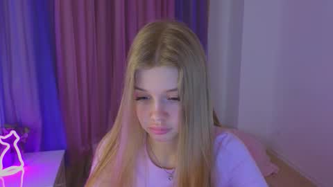 Rina online show from 10.19.25