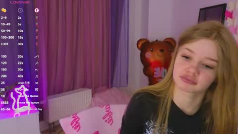 Rina online show from 03.30.26