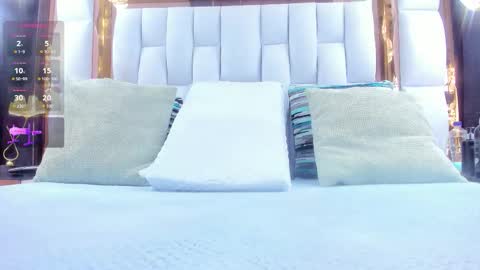 Riley online show from 12.17.25