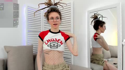 Rin  online show from 01.28.25