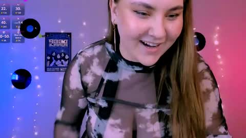 Snapshot of rina_gold_ chatting on 05.27.26 Rina online show from 05.27.26