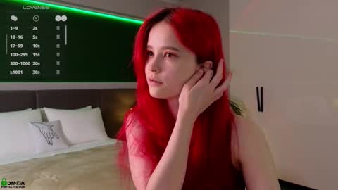 Snapshot of rina_red_ chatting on 09.23.25 Rina online show from 09.23.25