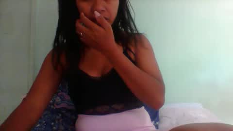 rinah856024 online show from 12.15.25