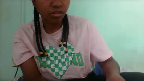 Snapshot of rinah856024 chatting on 12.18.25 rinah856024 online show from 12.18.25