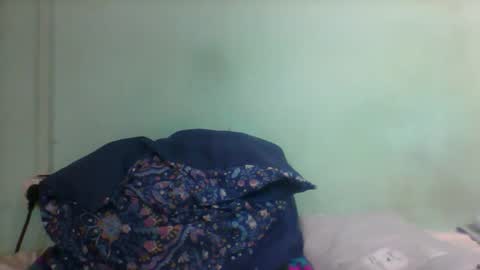 Snapshot of rinah856024 chatting on 12.19.25 rinah856024 online show from 12.19.25