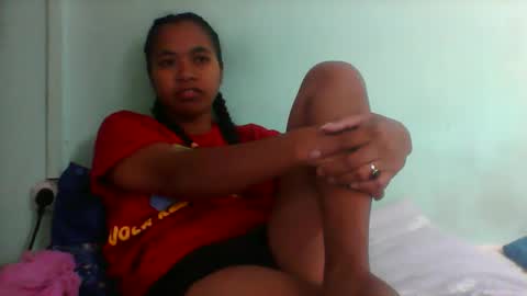 Snapshot of rinah856024 chatting on 12.23.25 rinah856024 online show from 12.23.25