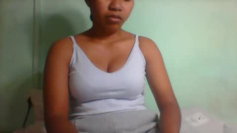 Snapshot of rinah856024 chatting on 02.11.26 rinah856024 online show from 02.11.26