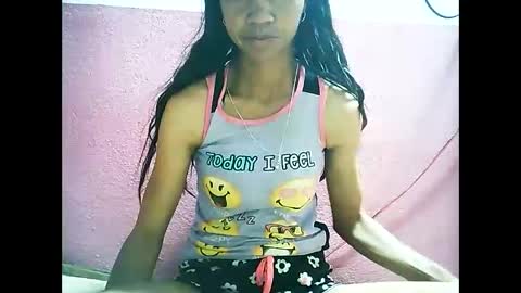 Snapshot of rinahex chatting on 09.28.25 rinahex online show from 09.28.25