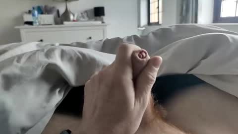 Snapshot of ringocharlie chatting on 04.02.26 RingoCharlie online show from 04.02.26