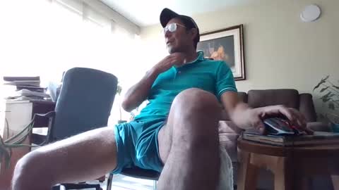 Snapshot of rinobogota chatting on 12.14.24 Ruben D online show from 12.14.24