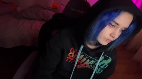 Snapshot of ripper_66 chatting on 12.20.24 DianaBrite fansl y online show from 12.20.24