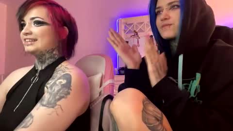 Snapshot of ripper_66 chatting on 12.22.24 DianaBrite fansl y online show from 12.22.24