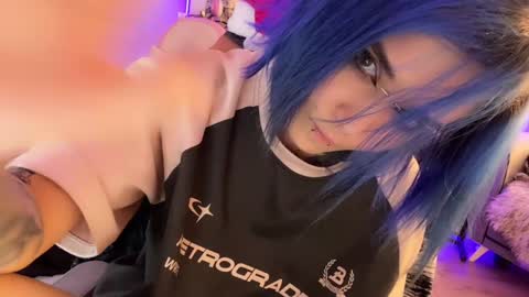 Snapshot of ripper_66 chatting on 12.24.24 DianaBrite fansl y online show from 12.24.24