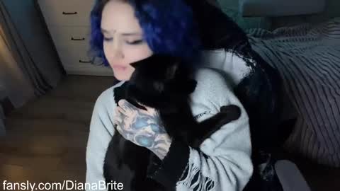 Snapshot of ripper_66 chatting on 02.16.25 DianaBrite fansl y online show from 02.16.25