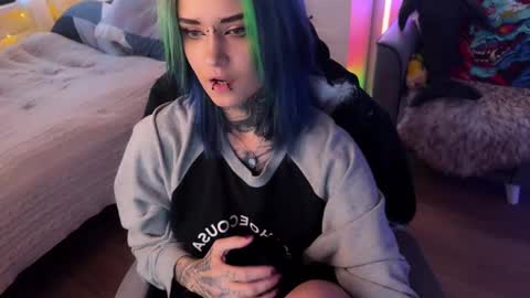 Snapshot of ripper_66 chatting on 10.25.25 DianaBrite fansl y online show from 10.25.25