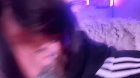   DianaBrite            fansl y online show from 12.15.25