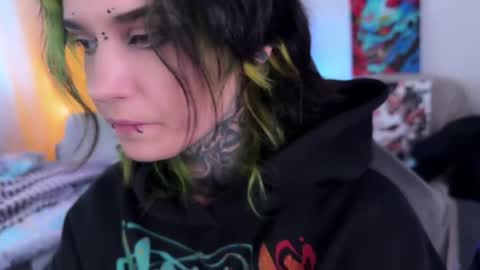   DianaBrite            fansl y online show from 04.08.26