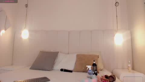 Snapshot of riri_candy chatting on 06.28.26 Riri Candy online show from 06.28.26