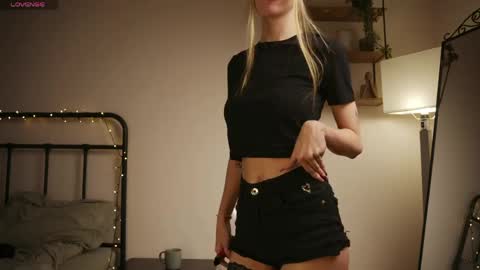 DARIA online show from 04.12.26