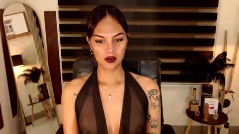 riri online show from 11.25.25