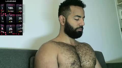 SebasRoa online show from 01.30.25