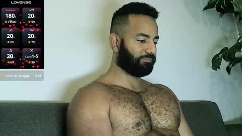 SebasRoa online show from 12.05.25