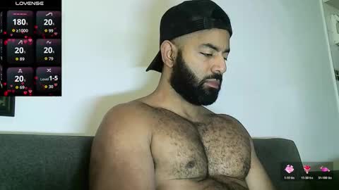 SebasRoa online show from 01.19.26