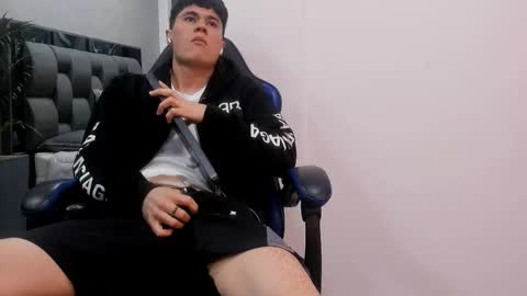 Roan Birkin online show from 10.22.25