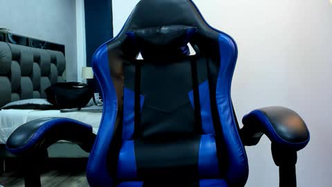 Roan Birkin online show from 12.01.25