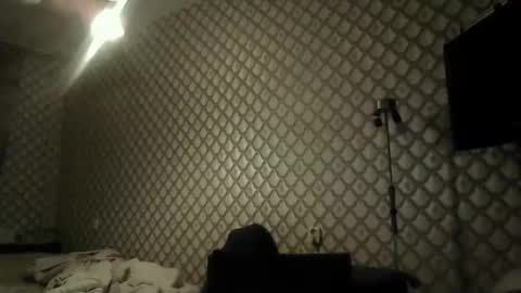 rob18997 online show from 11.28.25