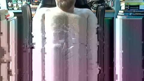 Snapshot of rob_likes_curvywomen chatting on 03.11.25 tip me make me cum online show from 03.11.25