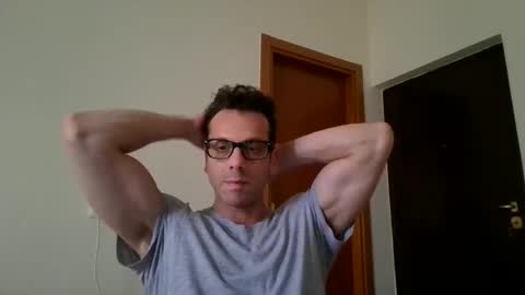 roberpierre_ho online show from 05.13.26