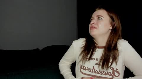 Lisa and Robert  i am online all days 900 am GMT3   online show from 12.24.24