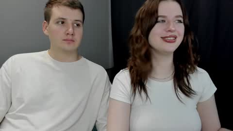 Lisa and Robert  i am online all days 900 am GMT3   online show from 01.27.25