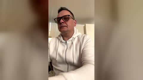 robert_tino online show from 02.08.26