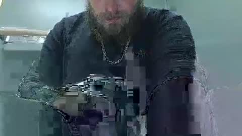 Snapshot of robertd5094 chatting on 01.17.25 robertd5094 online show from 01.17.25