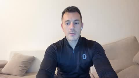 roberto4ever online show from 11.13.25