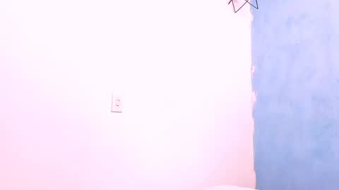Snapshot of roberts_kloe chatting on 02.08.25 Roberts kloe online show from 02.08.25